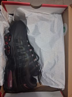 BRAND NEW NIKE AIR MAX 95