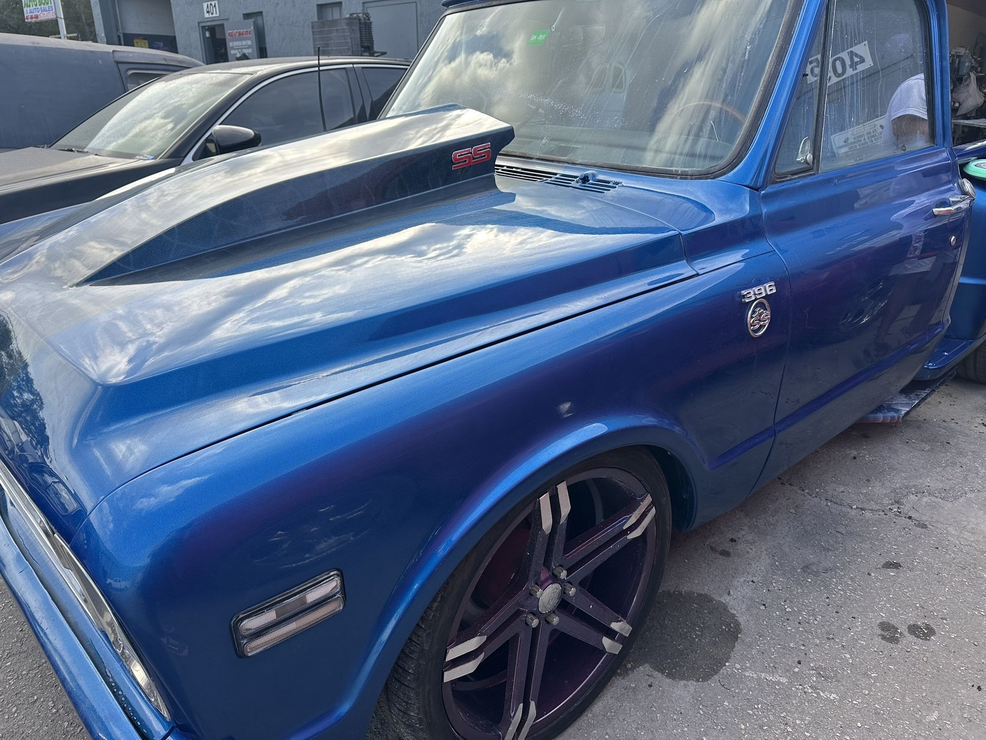 1968 Chevy C-10 Side Step Pickup 