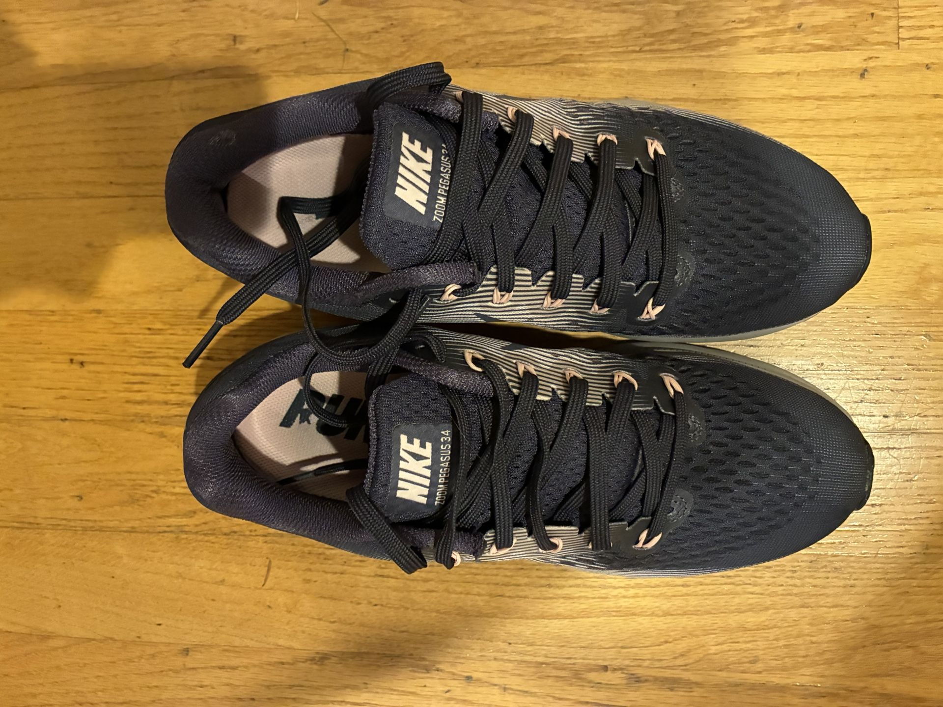 Nike Zoom Pegasus 34 - Women 9.5