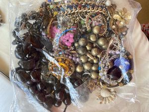 Photo Broken Vintage Jewelry Lot #2, fills a USPS Small Flat Rate Box for Crafting or Repair