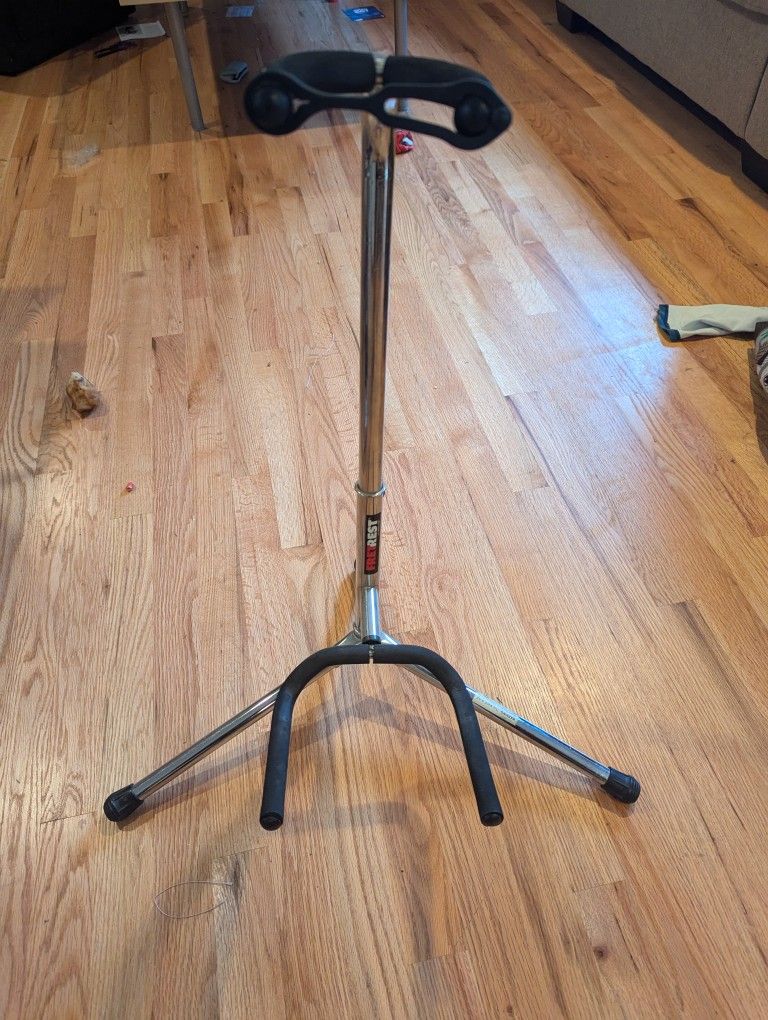 Guitar Stand