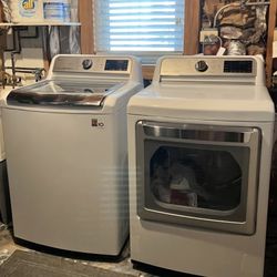 Lg Washer And Dryer Set 