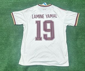 España Lamine Yamal 26