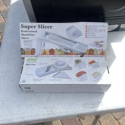 Revanadoras Y Platos Para Salsa Nuevos $5 Cada Uno