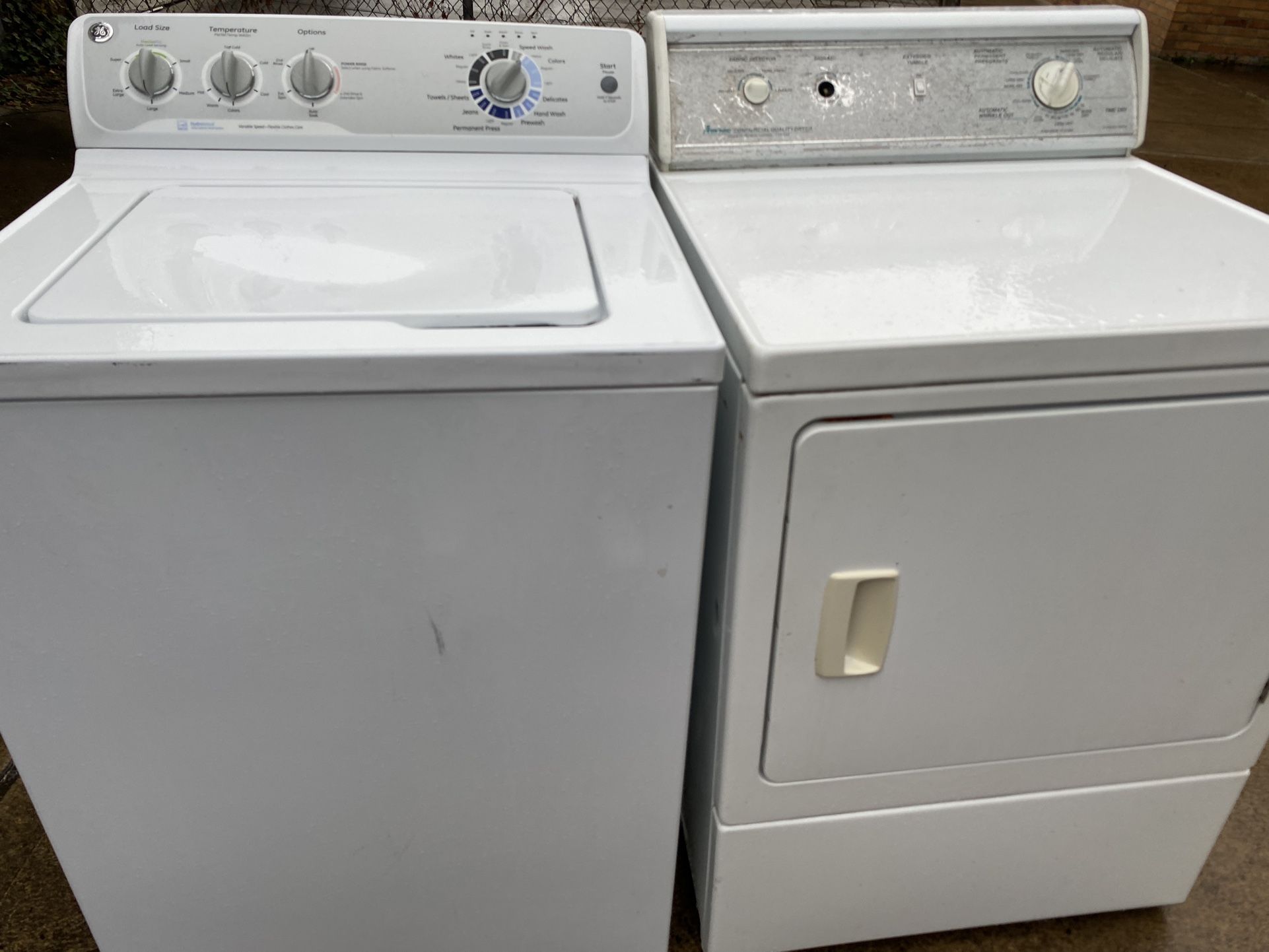 Nice Washer And Dryer Set Delivery Service Available 
