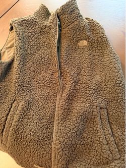 North Face Vest Men’s XL