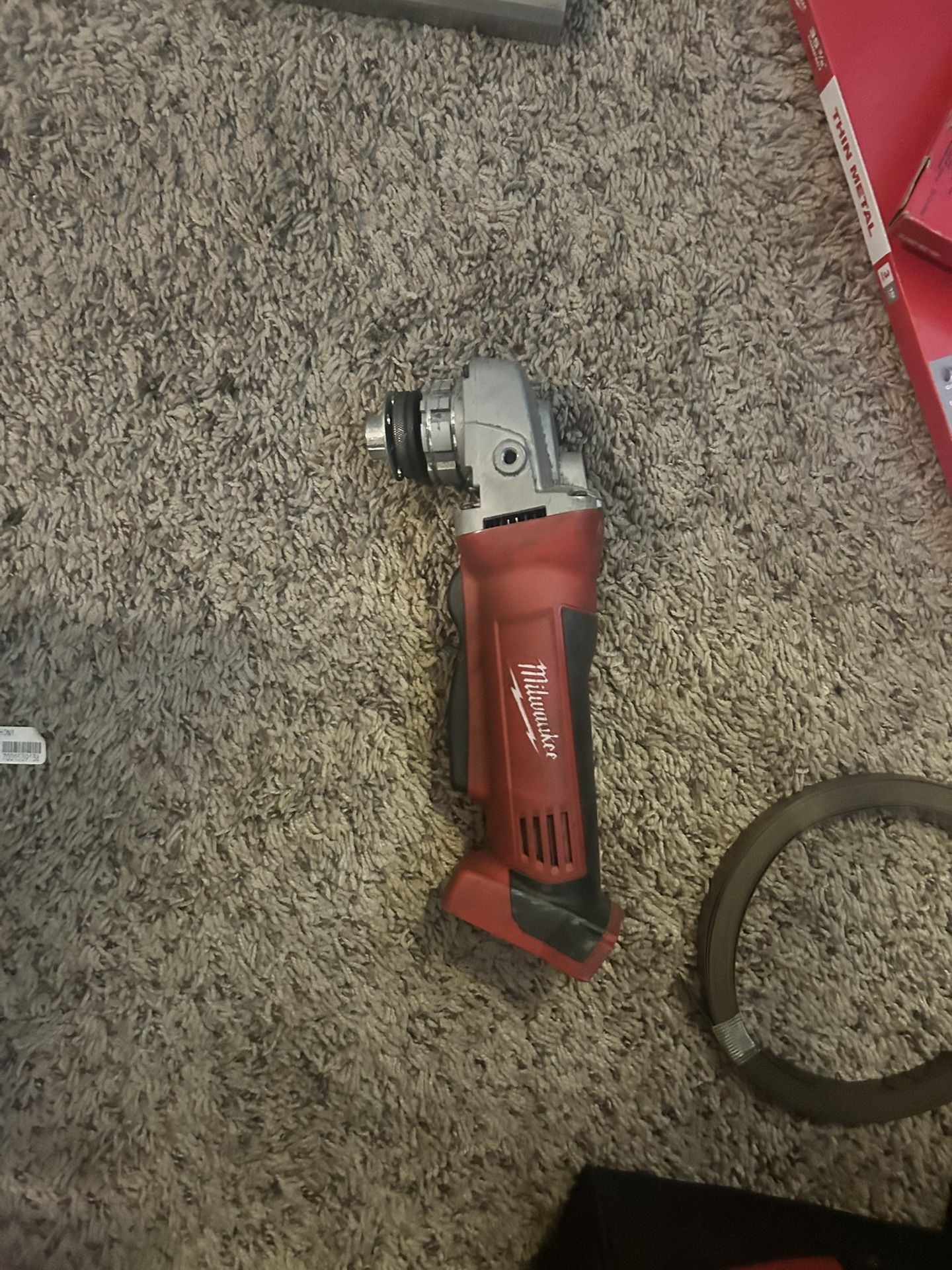 Milwaukee M18 Grinder