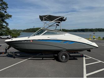 2015 Yamaha AR210