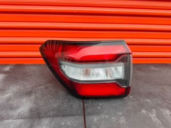 2023 -2025 HONDA PILOT LEFT SIDE TAIL LIGHT HALOGEN WITH LED Oem