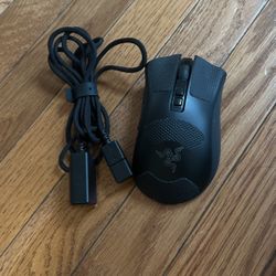 DeathAdder V2 Pro Wireless Gaming Mouse