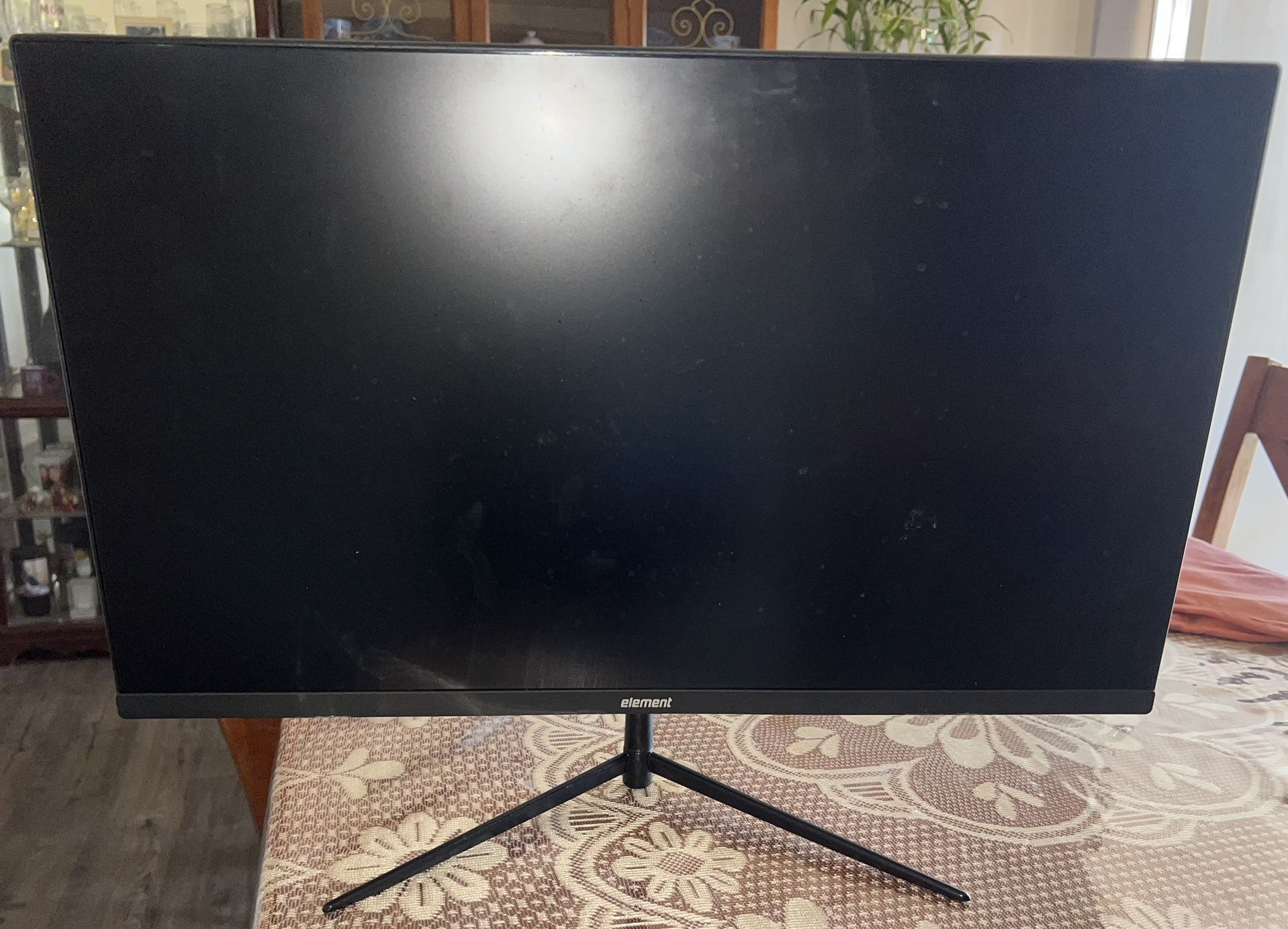 Element 24” Monitor