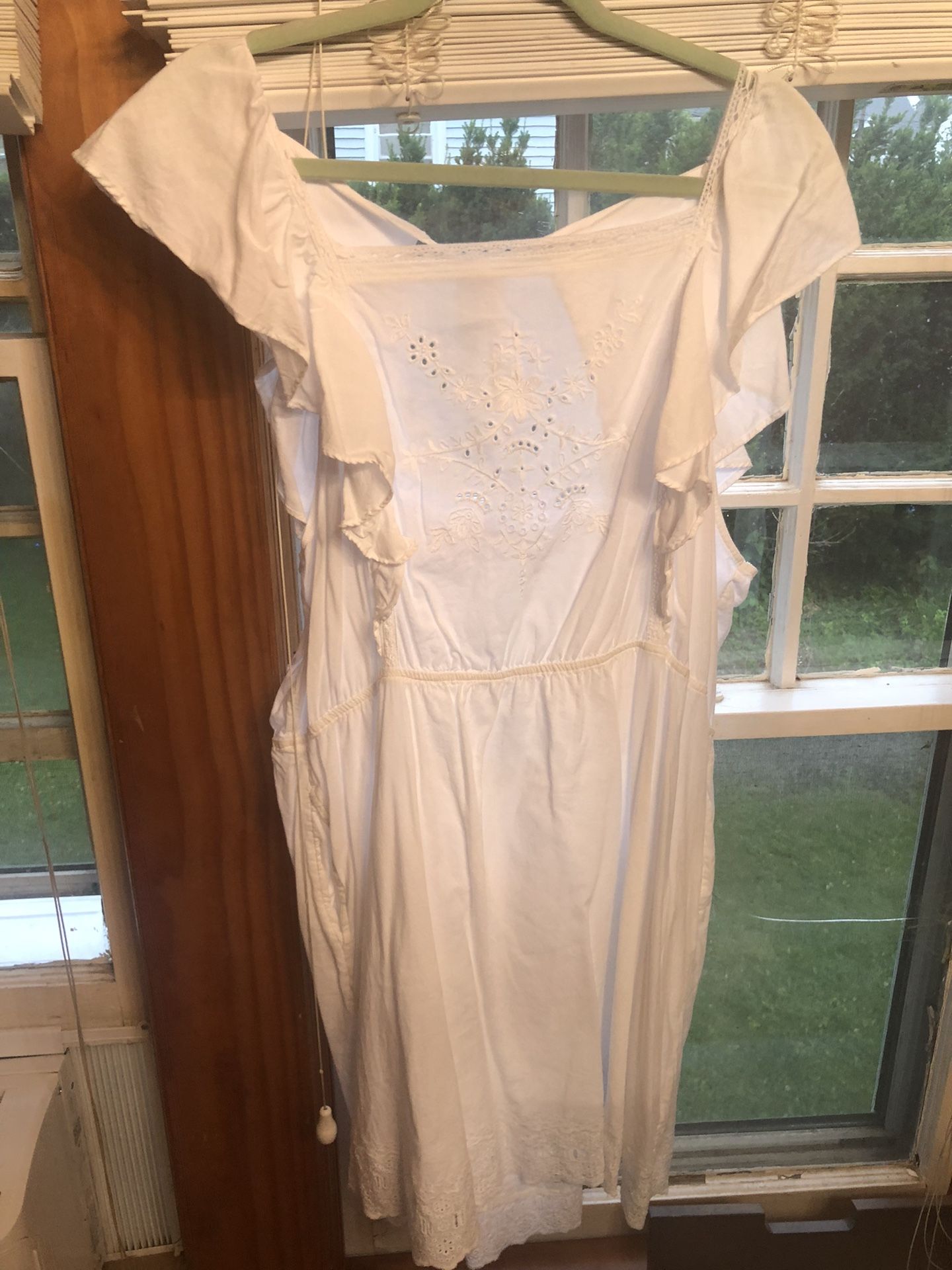 White Sleeveless Midi Dress – Size XXL – Formal & Stylish
