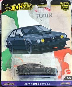 Hot Wheels World Tour Alfa Romeo GTv6 0/5 CHASE