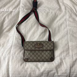 Gucci Neo Vintage GG Supreme Belt Bag