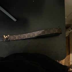 Louis Vuitton belt 