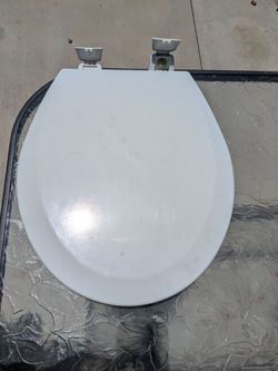 Plastic toilet seat