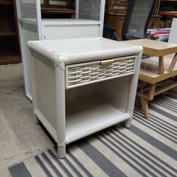 (1) single nightstand bedside table. Rattan wicker beachy coastal boho