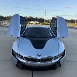 2016 BMW I8 