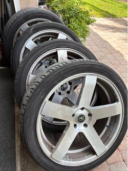 Tires (4) and Pinnacle Rims (4)
