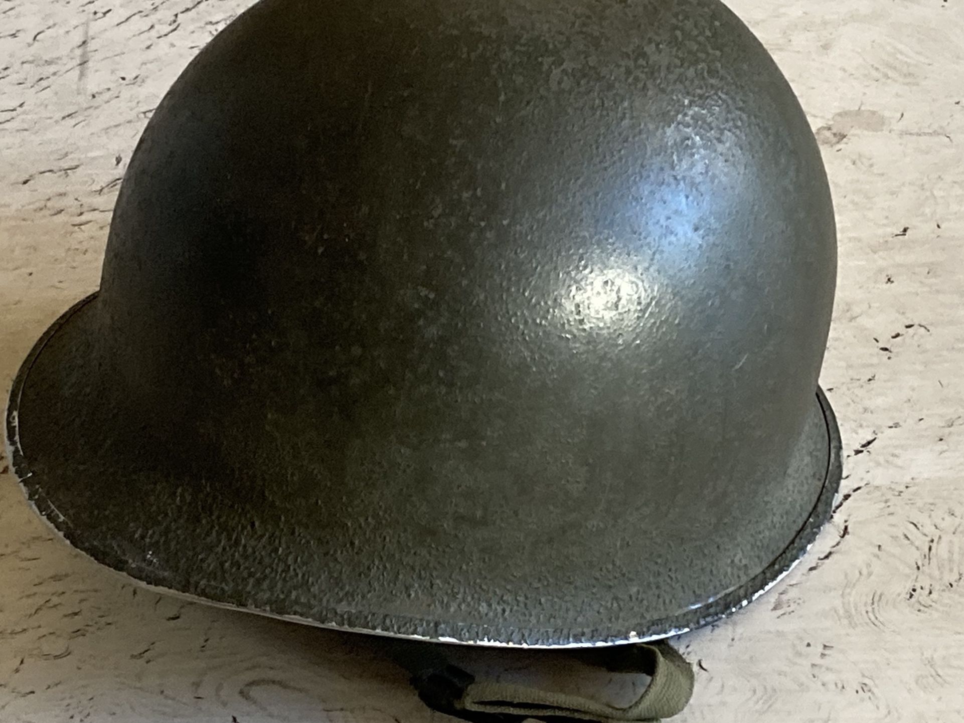 Nice vintage antique original WW2 WWII US Army military helmet front seam