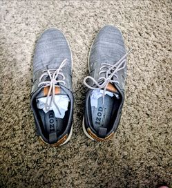 IZOD Mens Size 12 New Condition  See Video / Photos $10