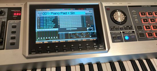 Roland fantom G6