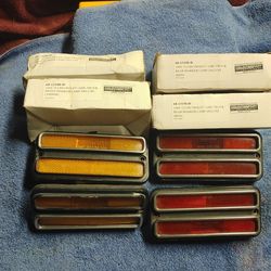Front&Rear Marker Lamps Deluxe 1967to1972 GMC CHEV.
