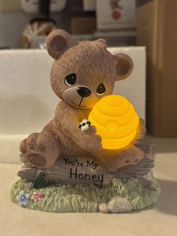 NEW IN BOX! PRECIOUS MOMENTS YOU’RE MY HONEY RESIN LED FIGURINE
