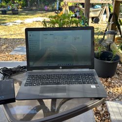 HP 250 G7 Notebook Pc I7-1065g7  8gb Ram 256gb Hd Win 11 Pro