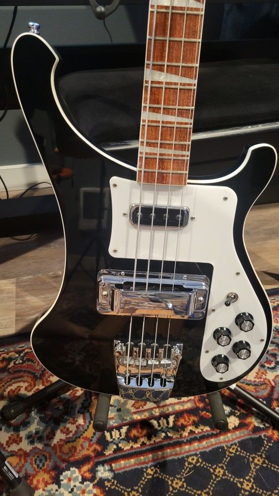 Rickenbacker 4003 Bass Guitar