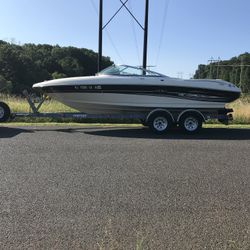 2005 Sea Ray Bow Rider