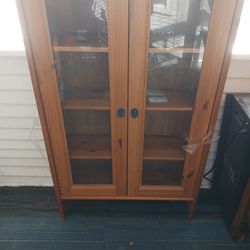 3 Shelf Cabinet