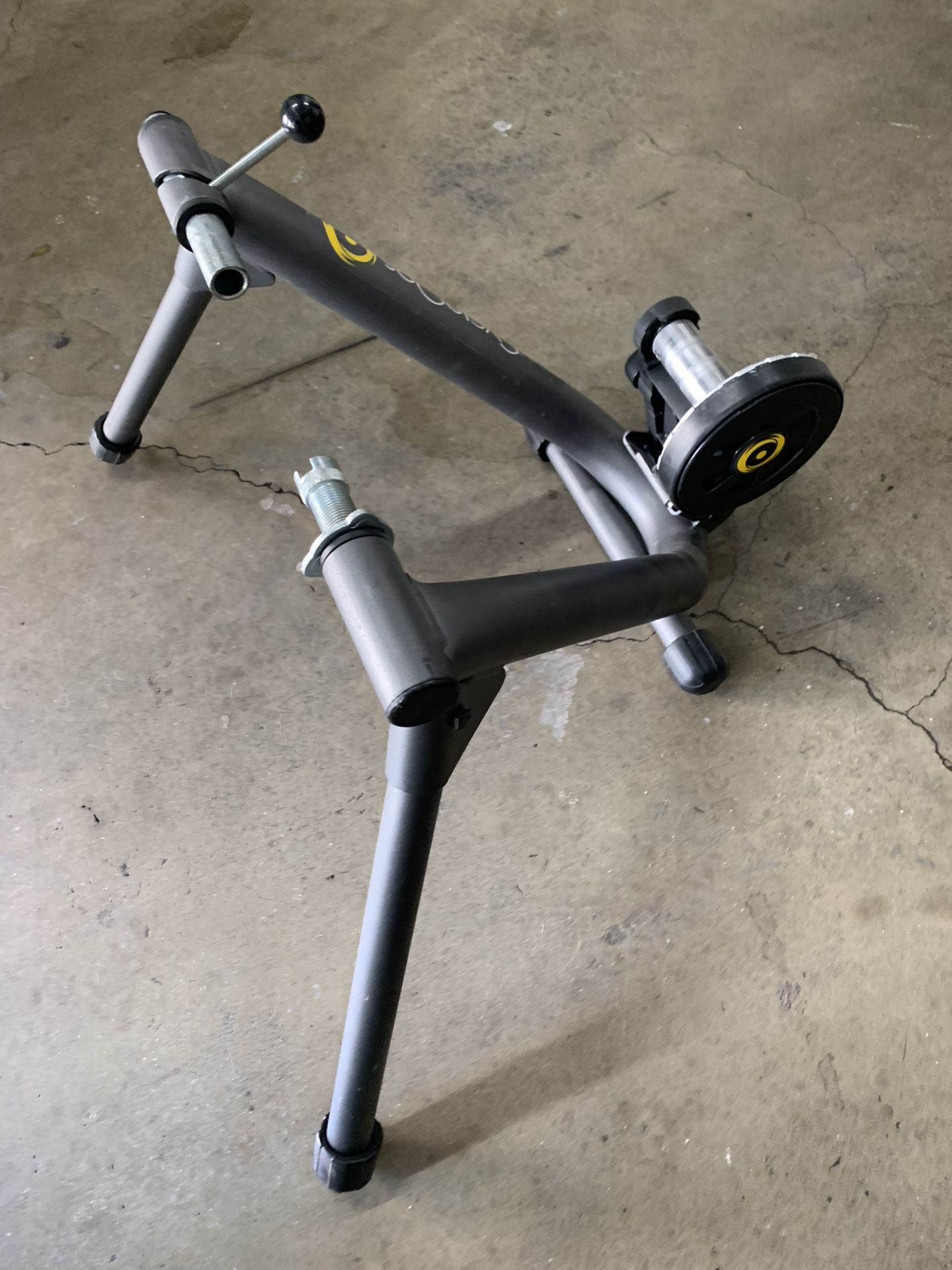 Bicycle Indoor Trainer for Sale in Lake View Terrace, CA OfferUp