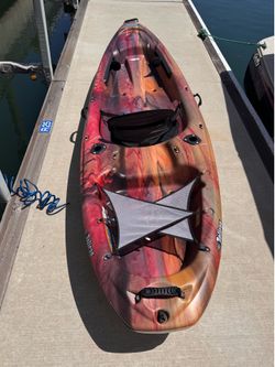 Pelican TRACKER 100 ANGLER Kayak with Fishing Rod Holders and Mooring Cleat