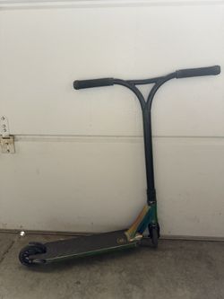 Lucky Pro Model Scooter