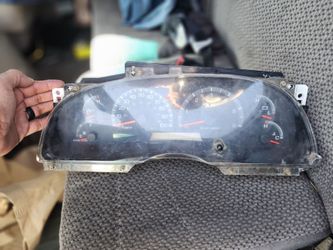 1999 Ford f-150 instrument cluster.