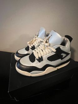 Platinum gold Jordan’s 4
