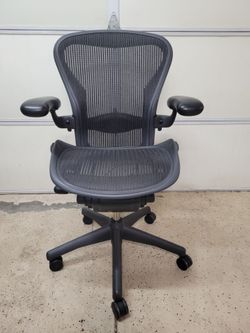 Herman Miller Aeron Size B Computer Desk Ergonomic Task Office Chair, Lumbar Pad