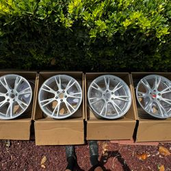 Tesla Model Y/3 19inch OEM Factory Gemini Wheels 