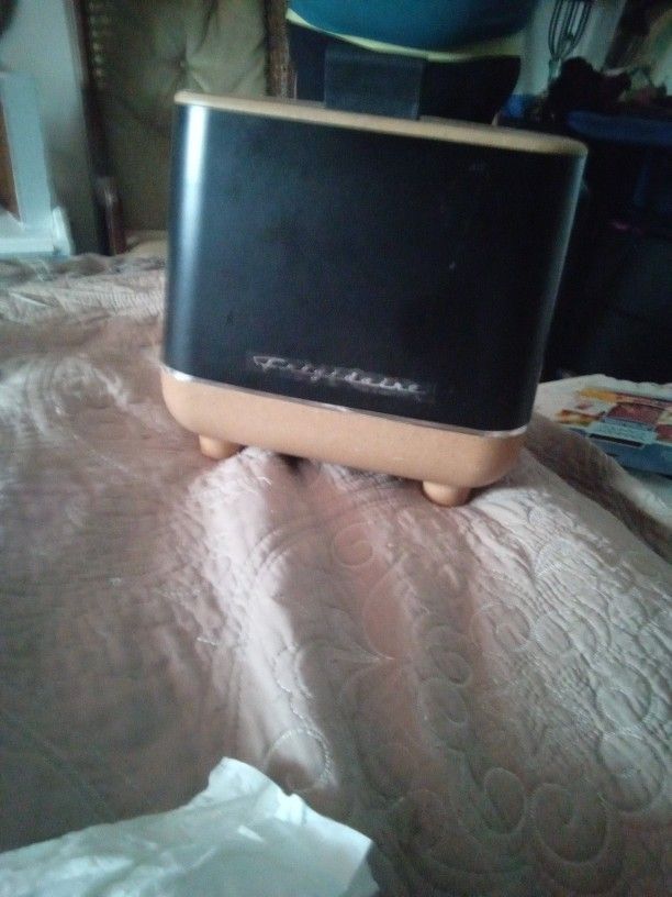 6.
Can mini Fridge