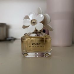 Daisy marc jacobs perfume