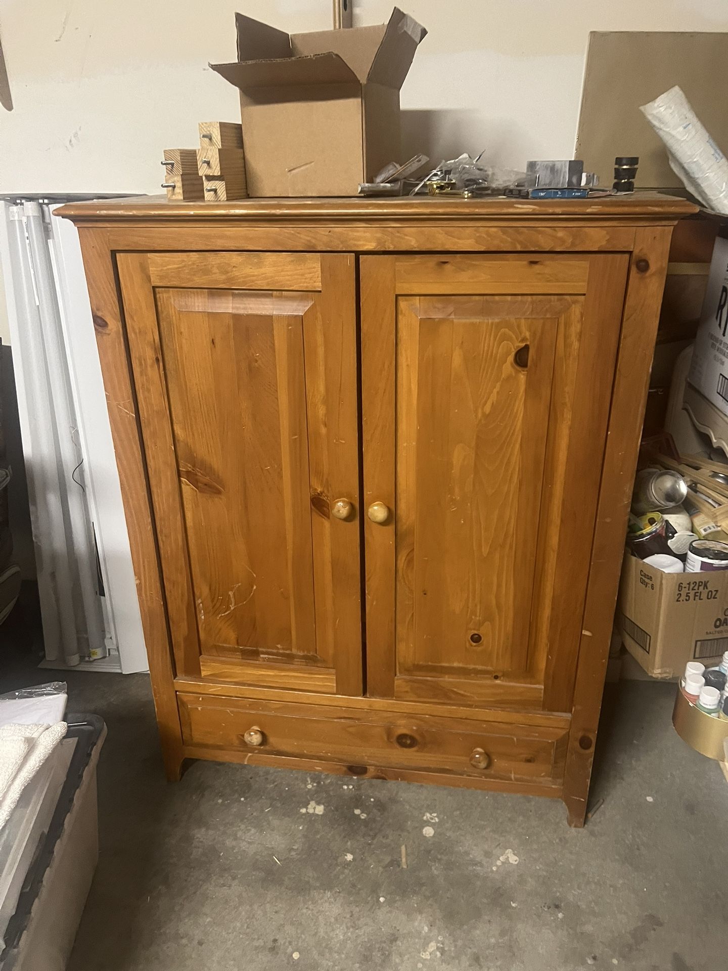 Wood Dresser 