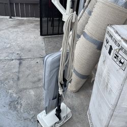 Excellent Working Condition Vacuum 