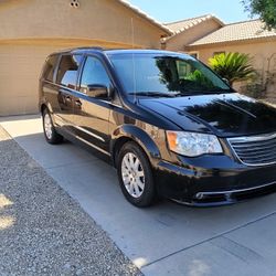 2016 Chrysler Town & Country