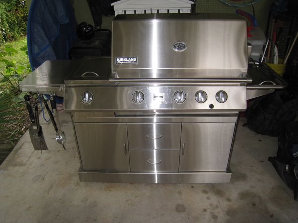 Kirkland stainless steel propane gas grill 4 burner + rotisserie for Sale in San Jose, CA Kirkland stainless steel propane gas grill 4 burner + rotisserie for Sale in San Jose, CA