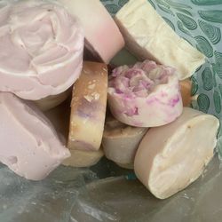 Soap making supplies! Worth $$$