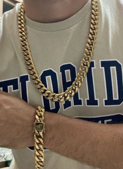 18MM Cuban Link Set 14K Gold Plated Doesn't Loses Color