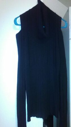 Black shirt