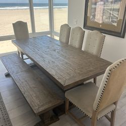 Dining room Table For Sale