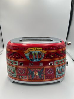 Smeg x Dolce & Gabbana 50's Retro 2-Slice Toaster
